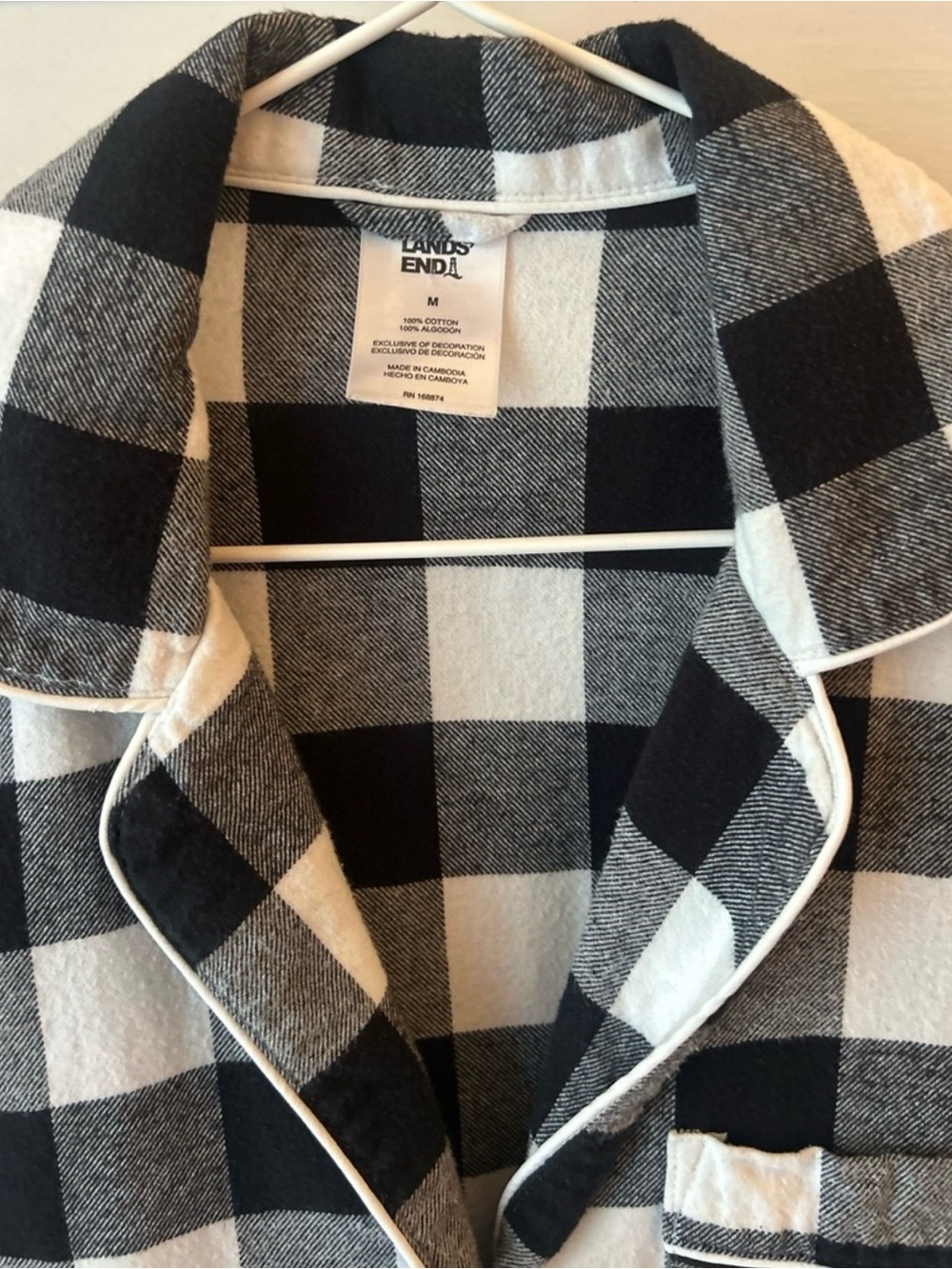 Lands' End Black and White Buffalo Check Pajama Set with Contrast Piping size M